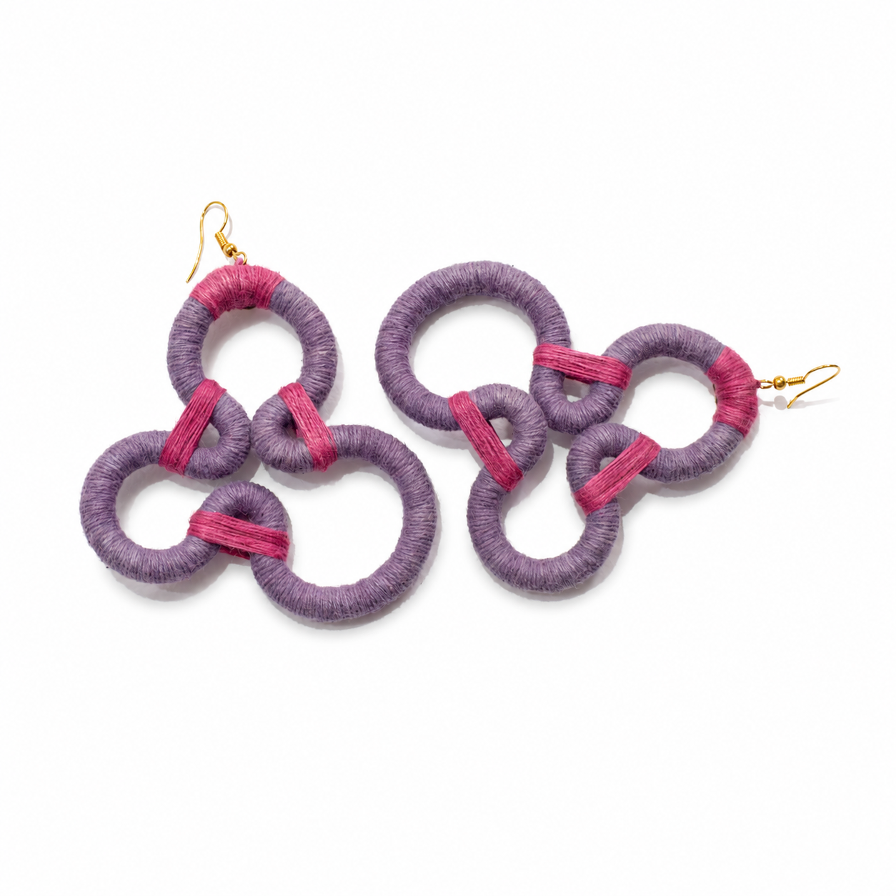 Aretes Irregulares, Aretes Morados, Teñido Natural, Joyería Textil