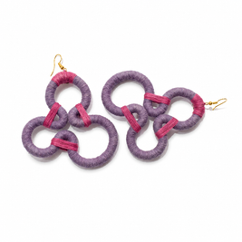 Aretes Irregulares, Aretes Morados, Teñido Natural, Joyería Textil
