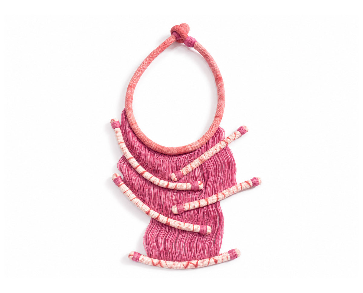 Collar HERMOSAMENTE FRÁGIL - Teñido tintes. naturales