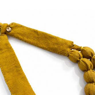 Collar Silvina doble - Color Amarillo - Teñido naturalmente con pericón - Amarillo